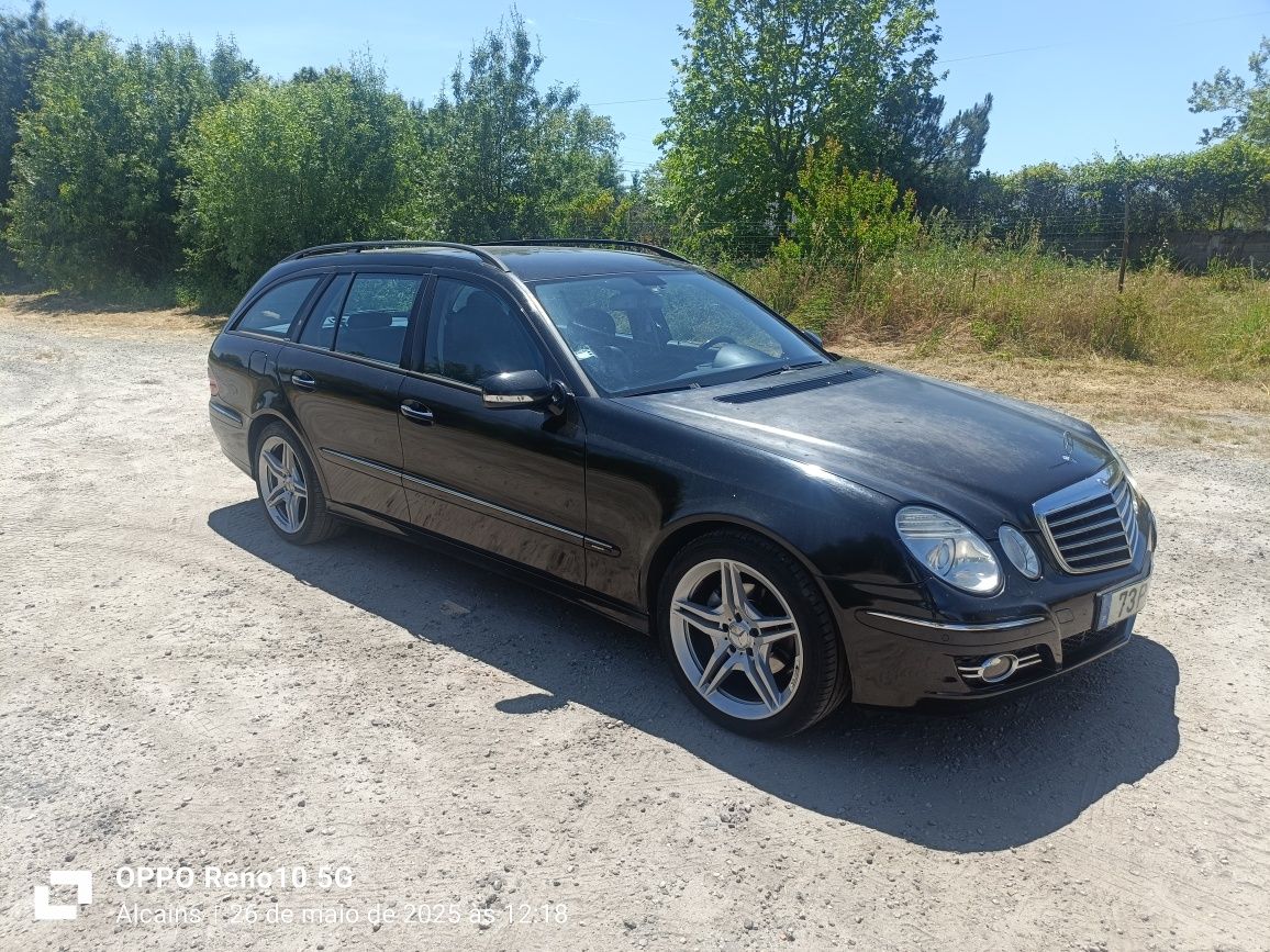 Mercedes E 220 em excelente estado