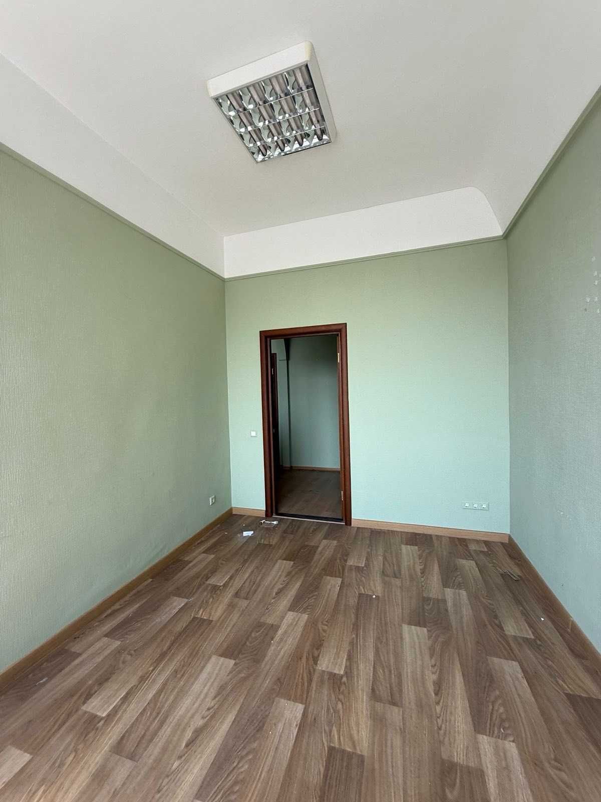 Єдиний платіж! Здам офіс 78м2, ремонт, 3 каб., поверх 5, метро Дарниця