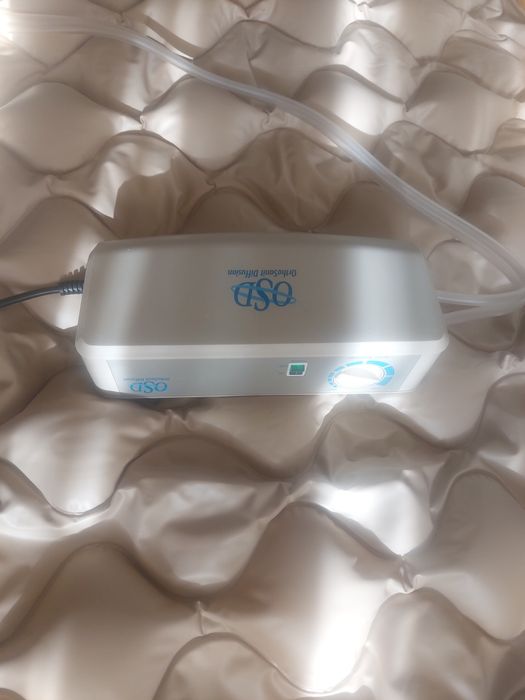 Продам матрац від пролежнів з компресором.