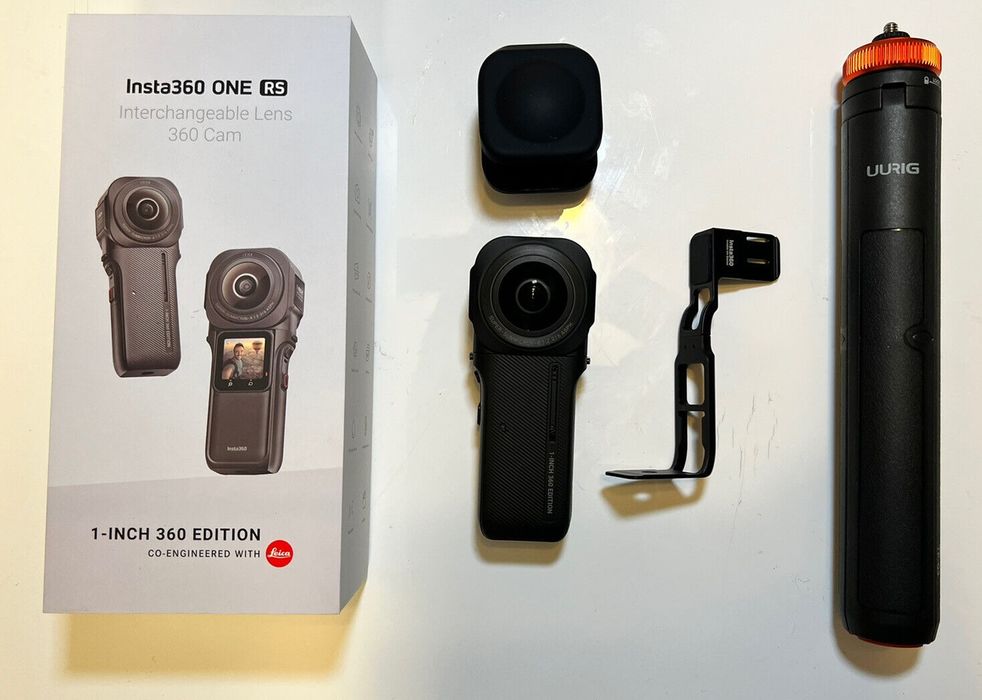 Máquina Fotográfica Insta360 ONE RS 360 Edition