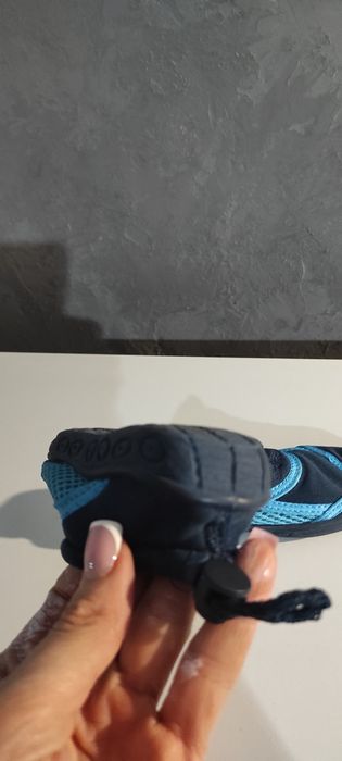 Buty kąpielowe, pieluszka kąpielowa, majteczki kąpielowe