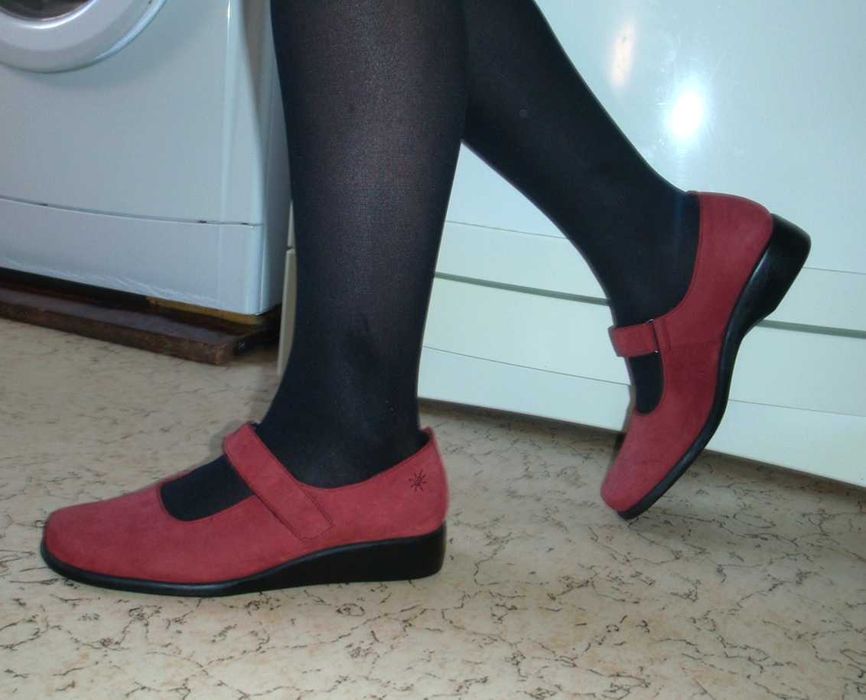 Туфли женские, демисезонные, ф-мы ,,Clarks", раз. 39.