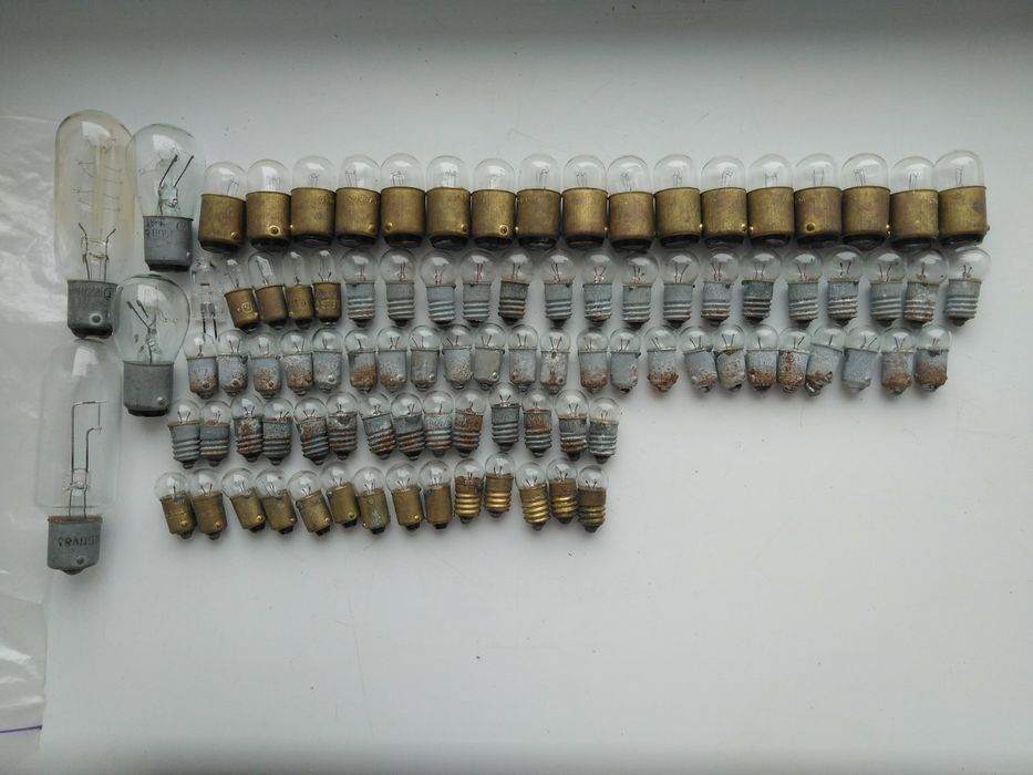 Лампи мініатюрні