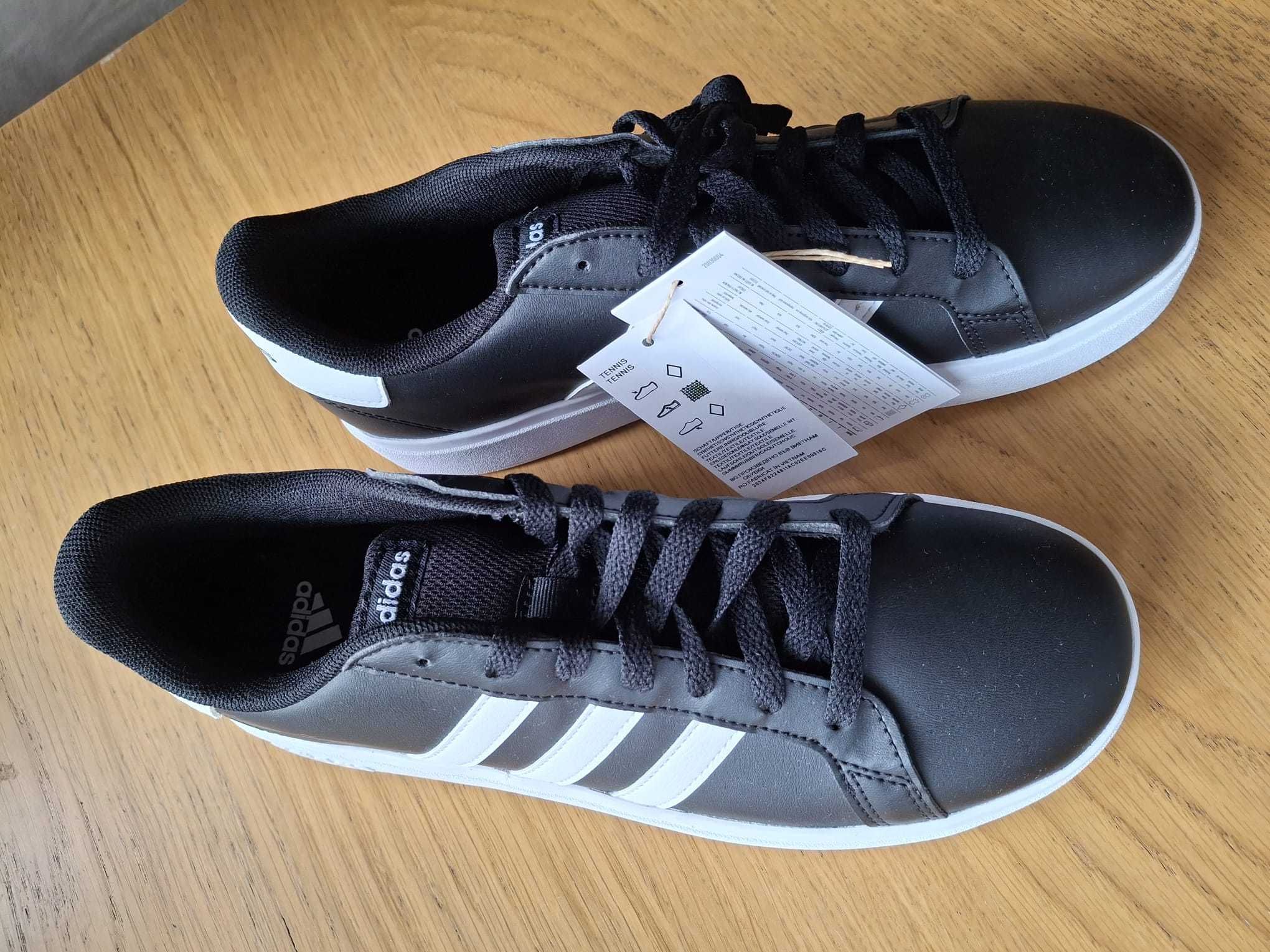 Sneakersy ADIDAS Grand Court GW6503, kolor czarny, rozm. 39,5