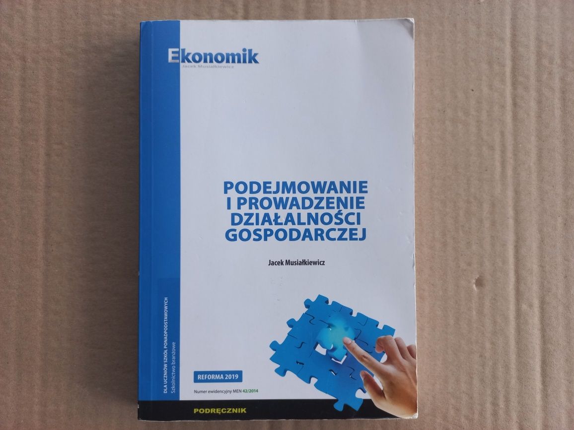 Podejmowanie i prowadzenie działalności gospodarczej J. Musiałkiewicz