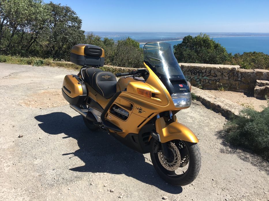 Honda ST1100 PanEuropean 50th Anniversary Edition