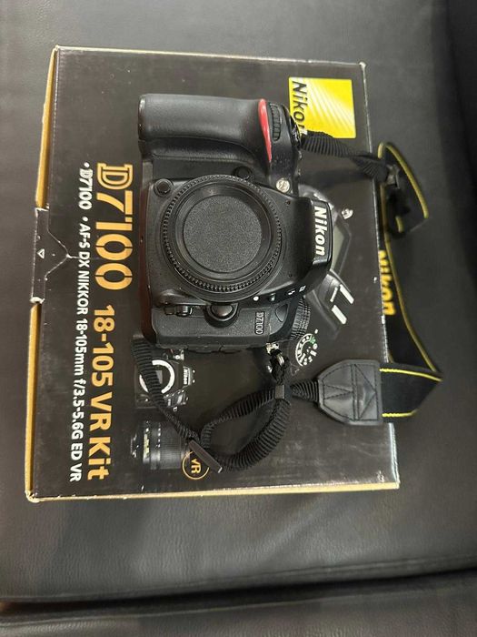 Nikon D7100 24M (apenas corpo