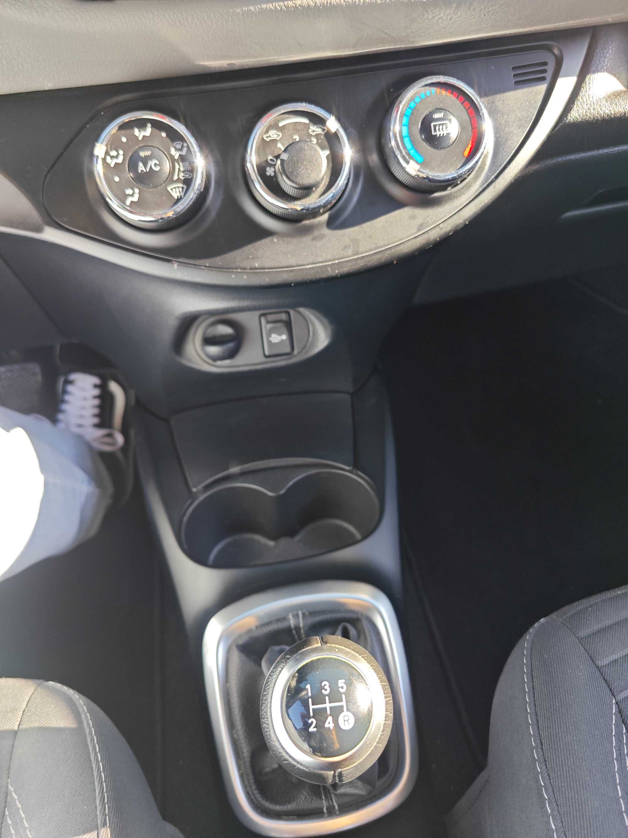 Toyota Yaris 1.0cc 2018/11