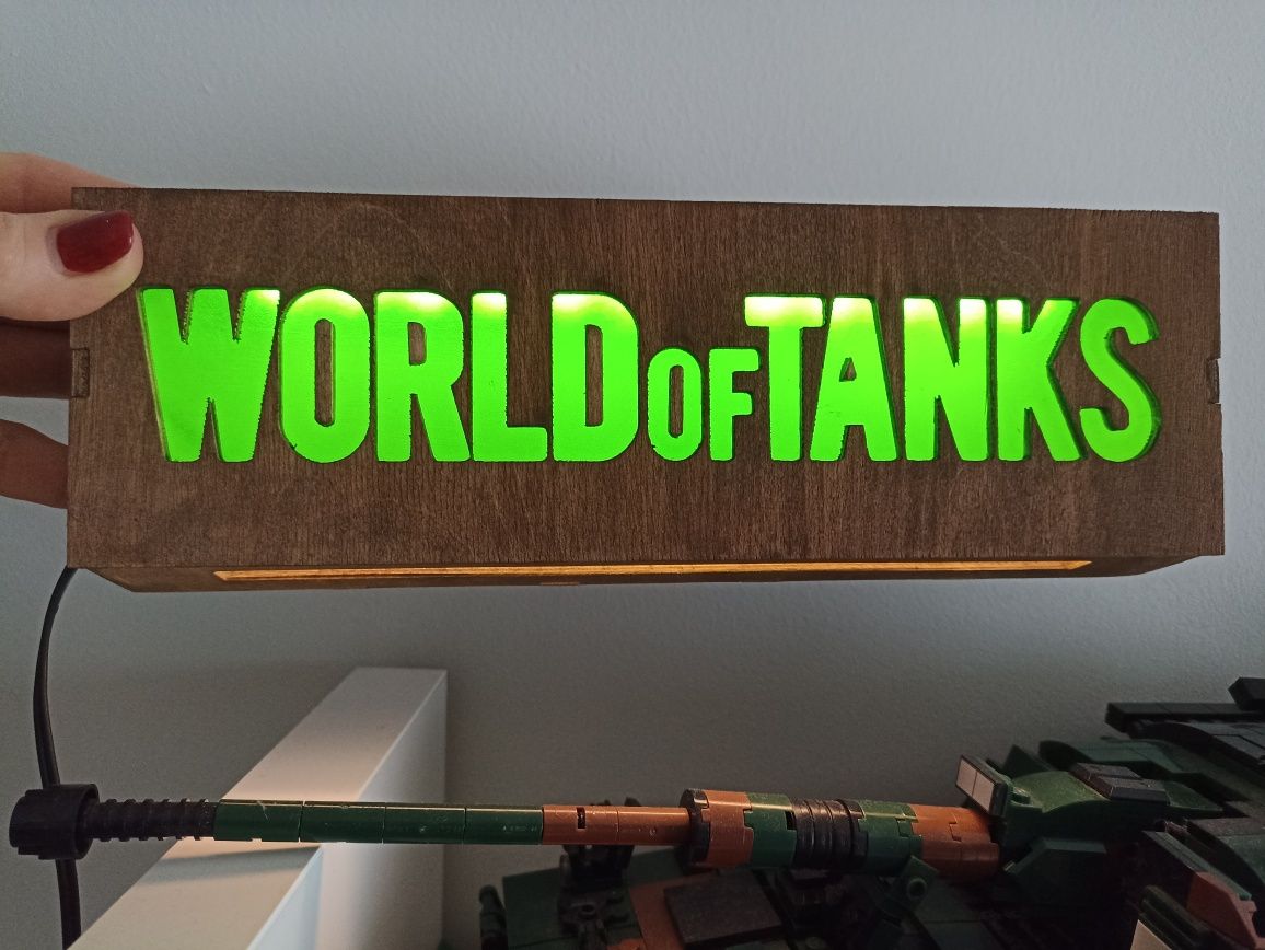 Lampa lampa nocna kinowa ścienna World of Tanks