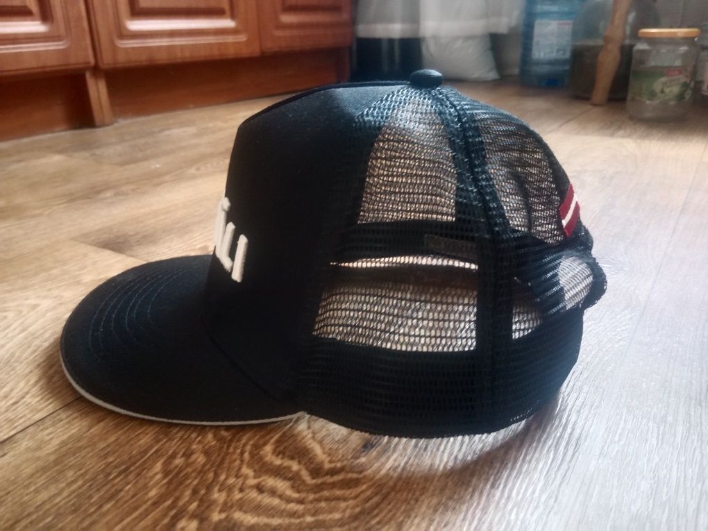 Кепка тракер  хокейная снэпбэк ccm camo flat BRIM SNAPBACK