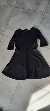 Sukienka czarna rozkloszowana rozmiar L