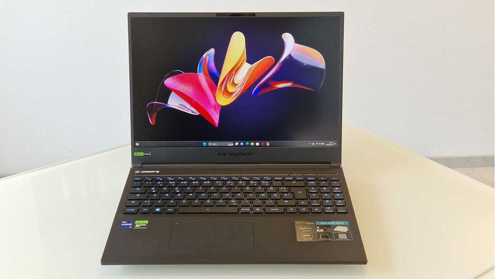 Laptop Medion Erazer Major X20  (i7-14700HX / 16GB / 1TB / RTX 4070)