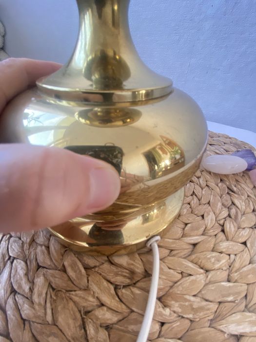 Stara lampa mosiężna