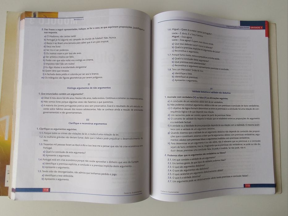 Manual de Filosofia 11° ano -