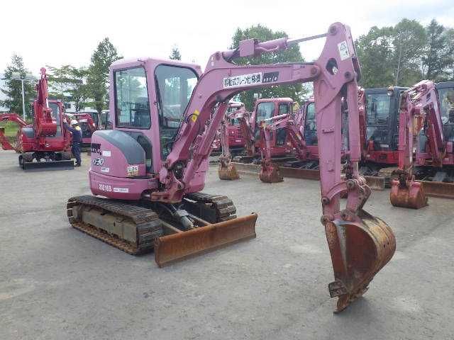 Гусеничный экскаватор Kubota U-30-5 с кабиной