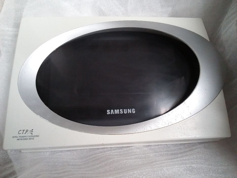 дверка для СВЧ микроволновки - Samsung M187GNR.