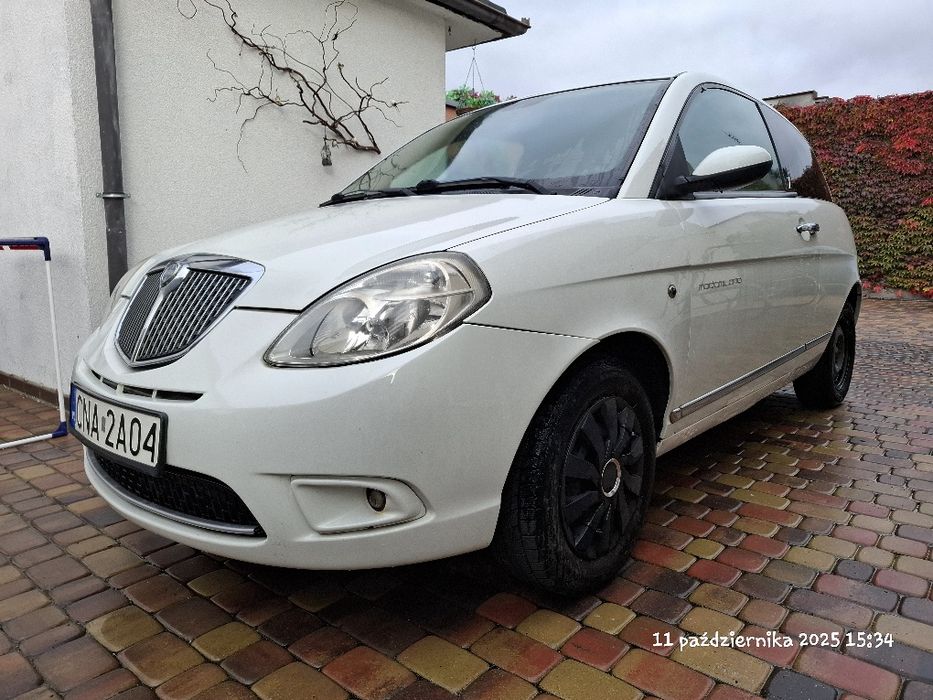Lancia Ypsilon 1.4 benzyna