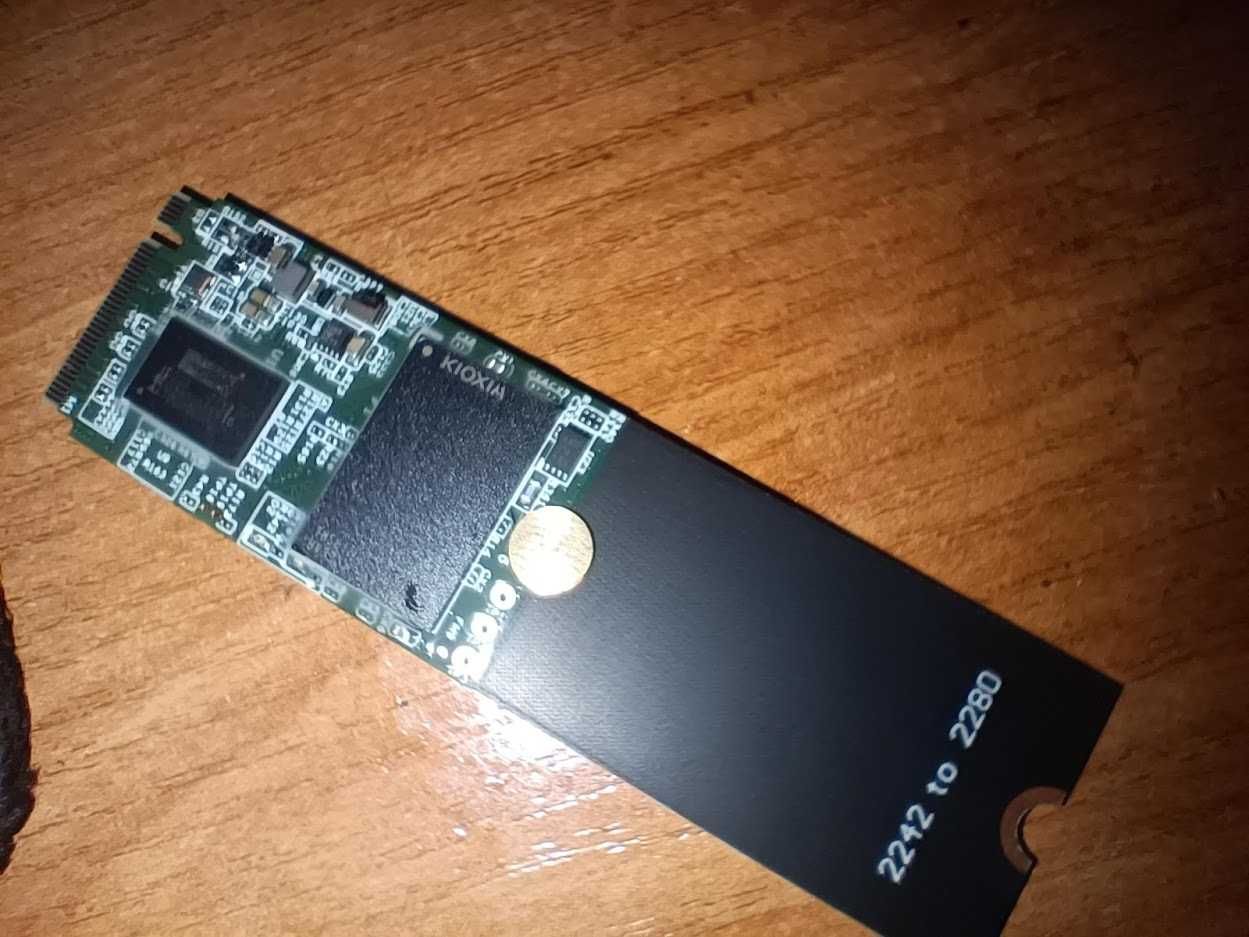 SSD 256GB M.2 NVMe 2242 Kioxia (2280)