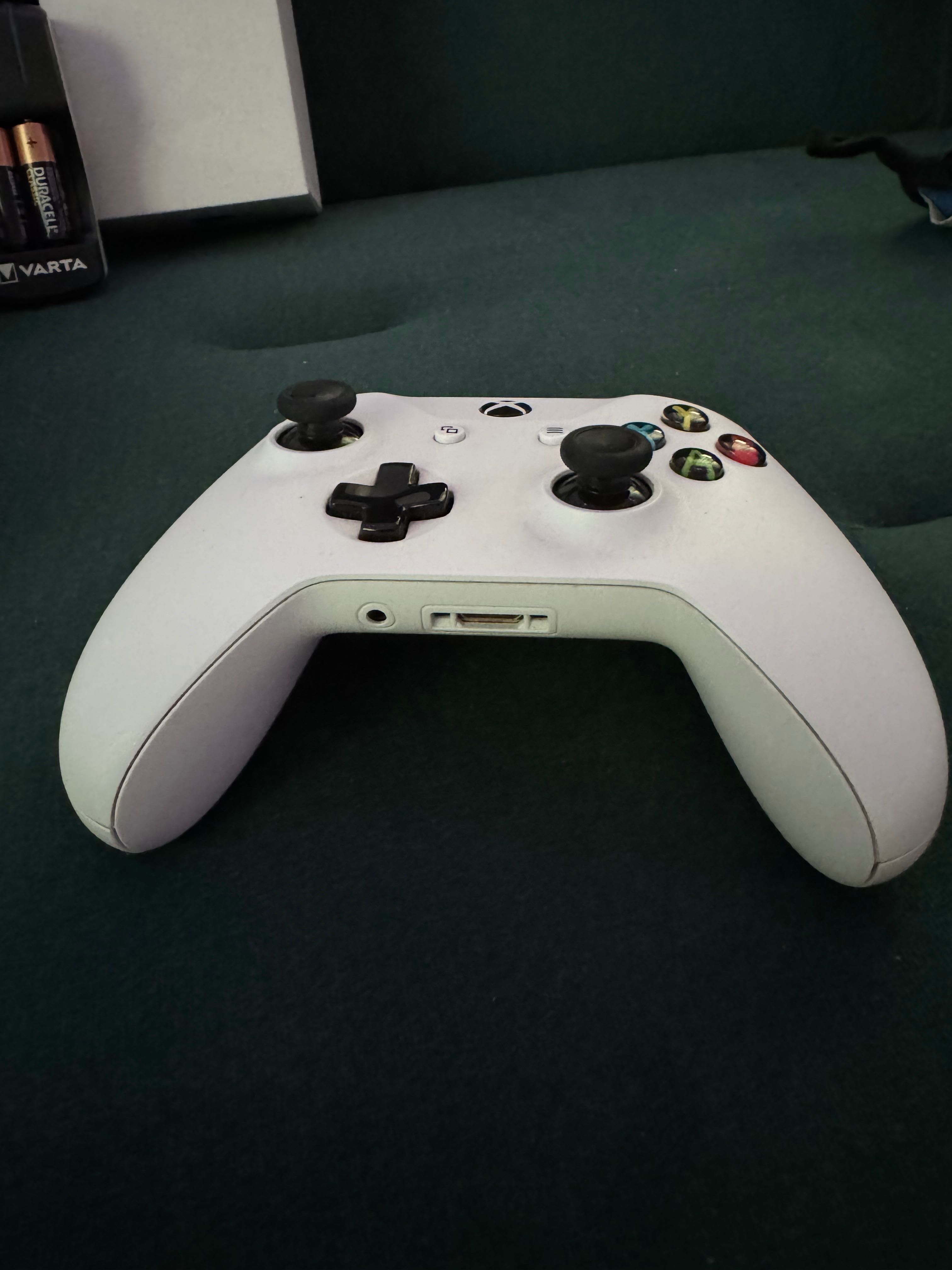 Xbox one s 1 TB HDR 4K
