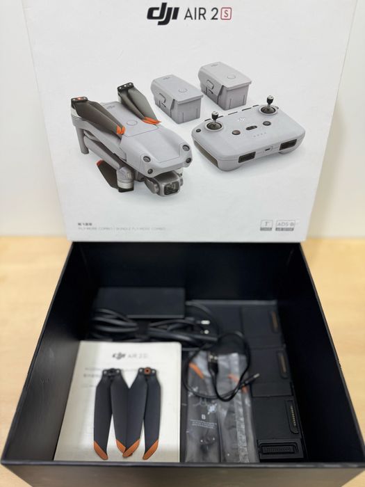DJI AIR 2S caixa com accessories