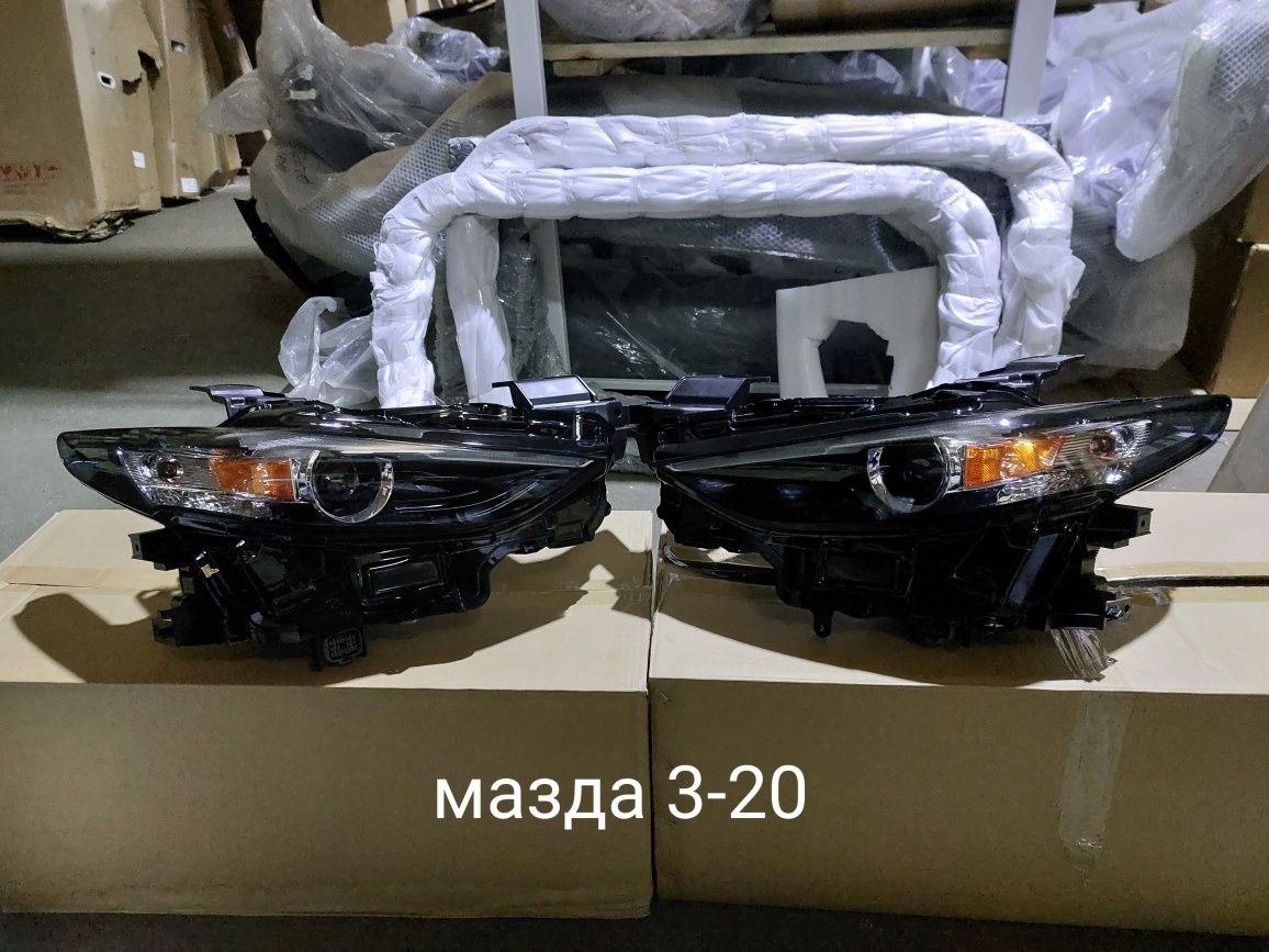 Фара Мазда 3 2020 Mazda ксенон с блоком