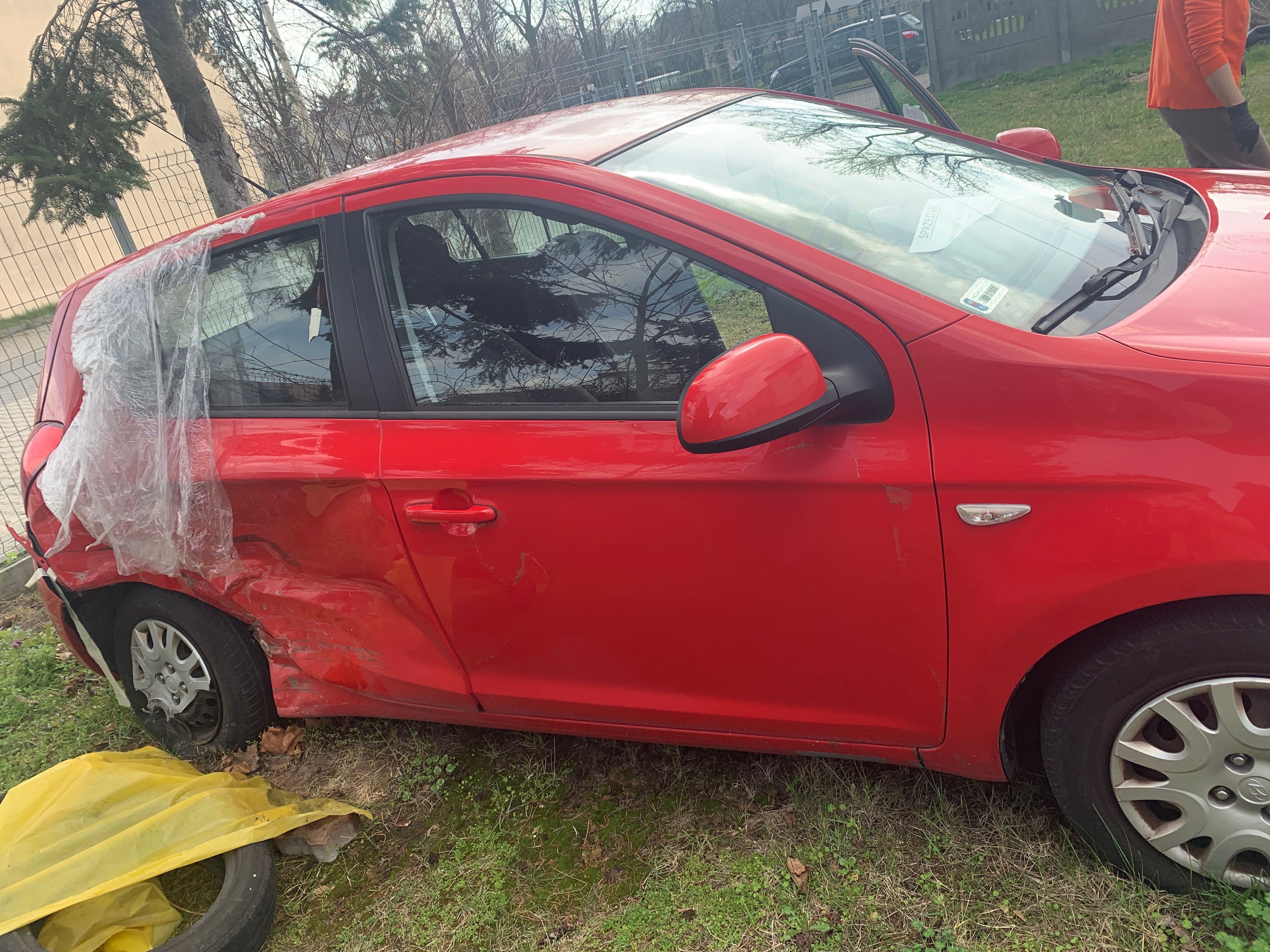 Uszkodzony Hyundai i 20