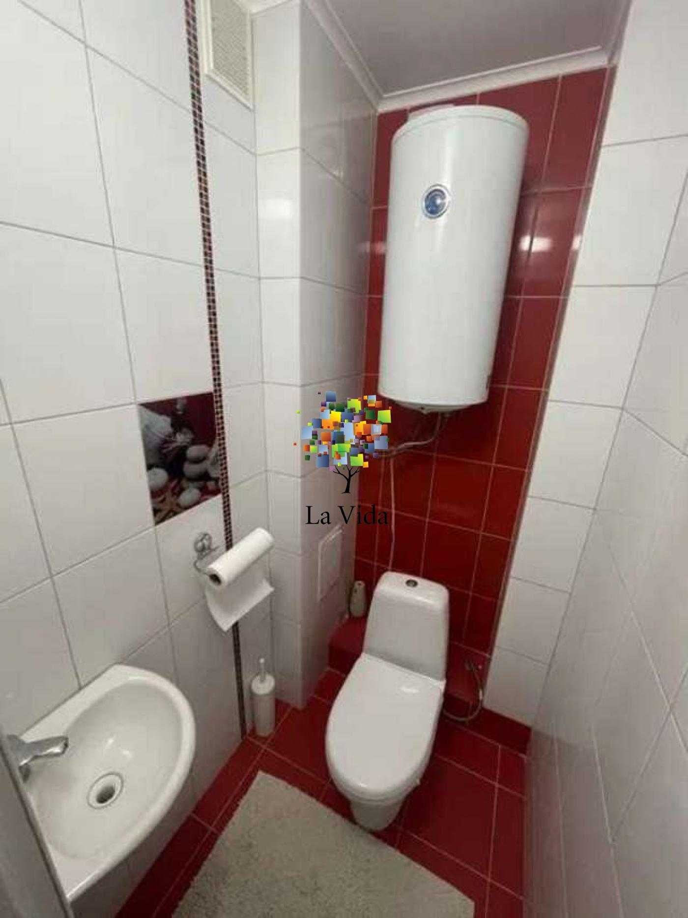 Продаж 3к квартири, вул. Урлівська, 38