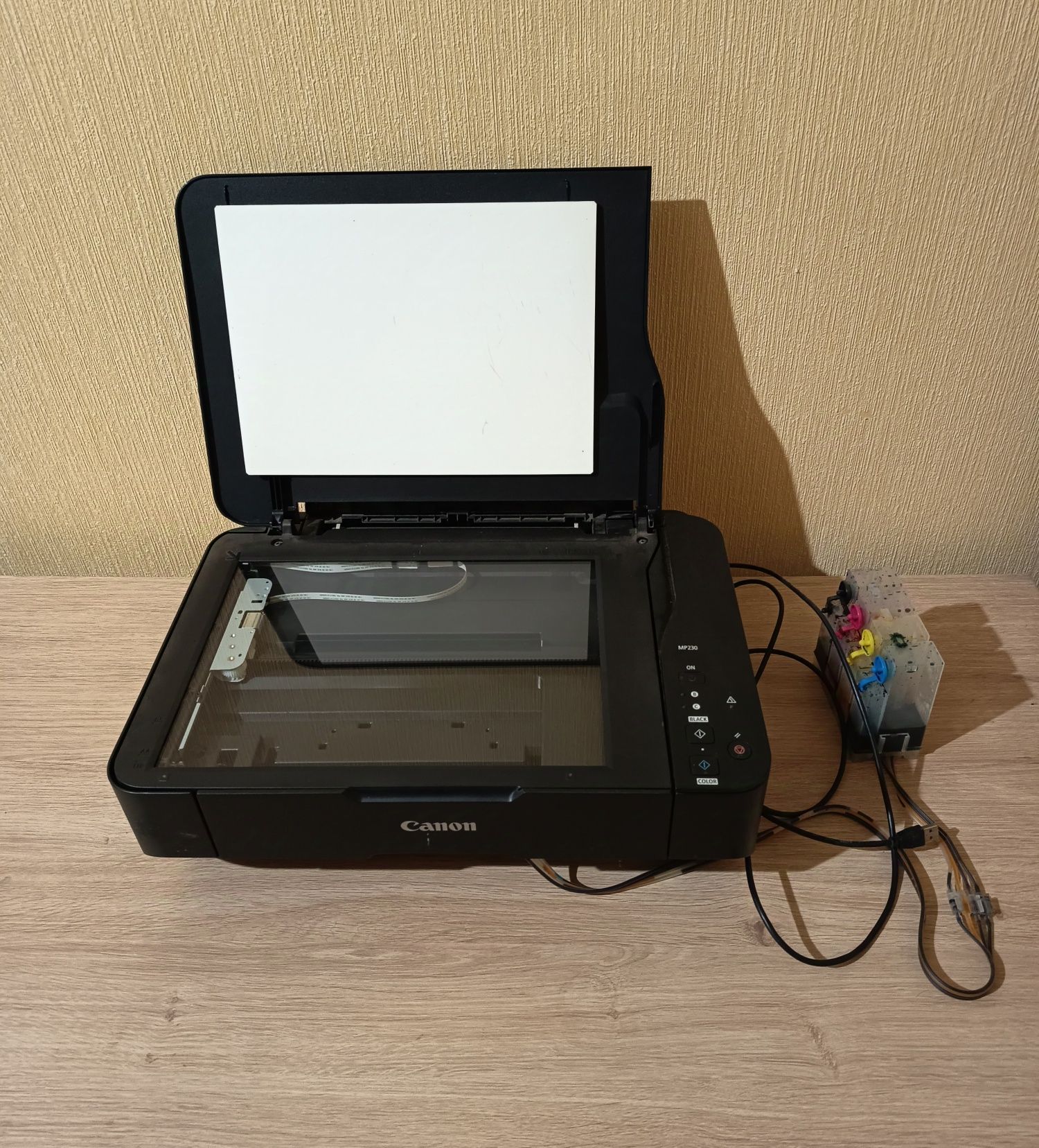 Продам кольоровий принтер Canon MP230 в м.Хуст