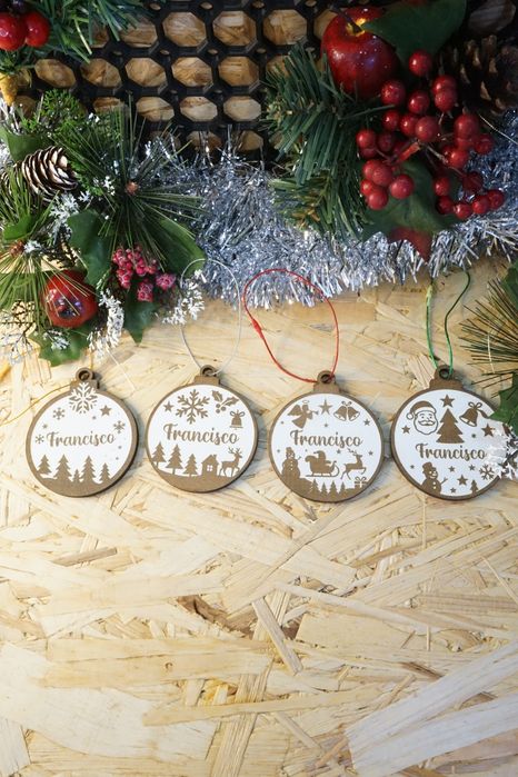 Bolas de Natal com nome personalizado