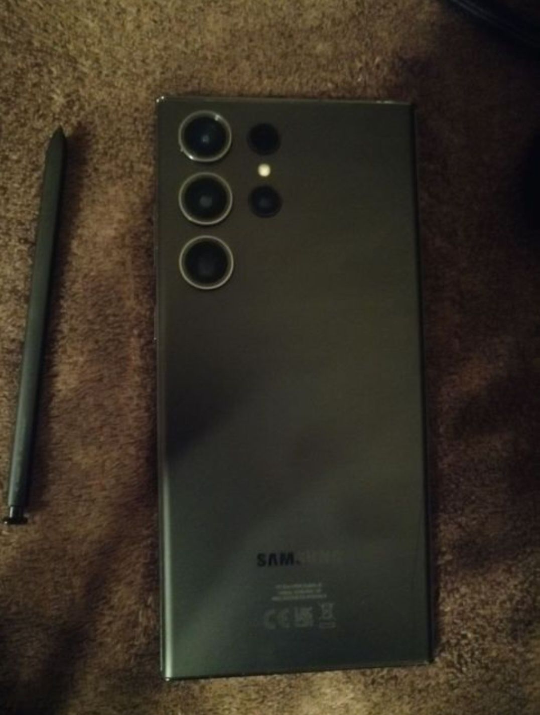 Samsung S23 Ultra, Book 2 Pro, Watch 4, Buds FE, wireless power bank