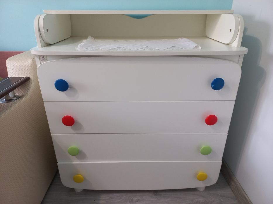 Комод- пеленальний столик для дитячої кімнати