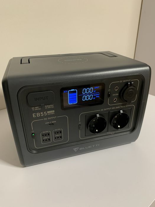 Зарядна станція Bluetti 700W EB55