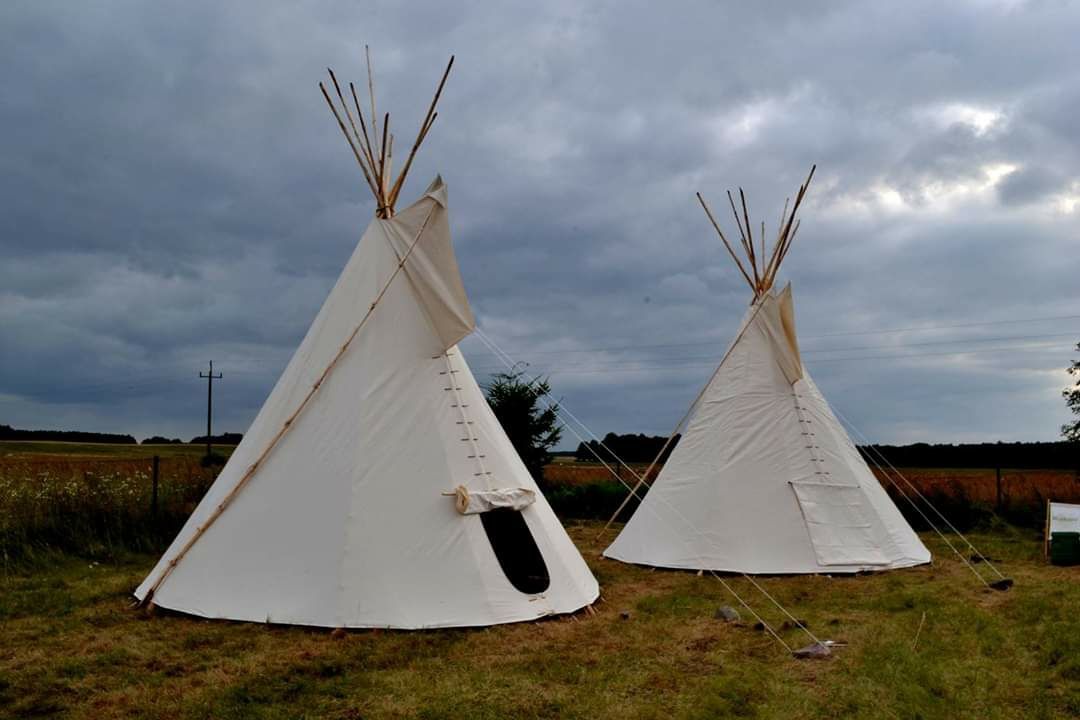 Tipi, teepee, namiot wielkości 5 m