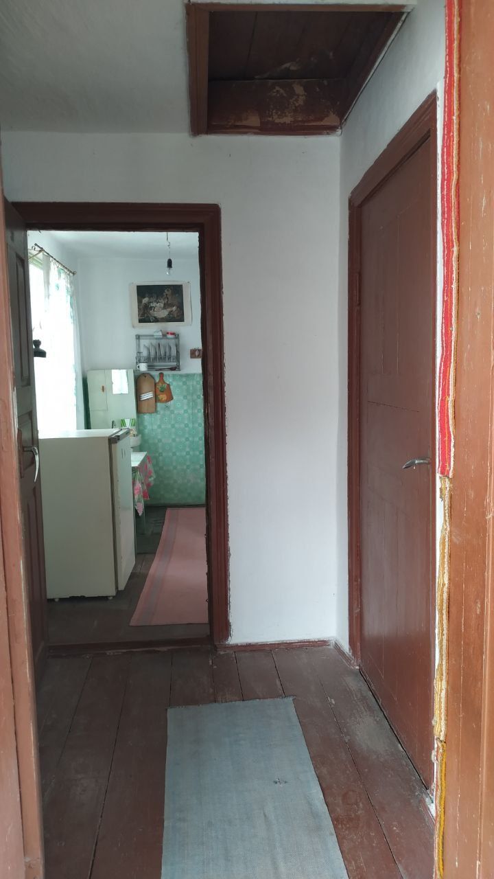 Продається цегляний будинок в селі Санжариха.