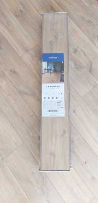 Panele laminowane Quick Step Midnight oak natural, 2 opakowania