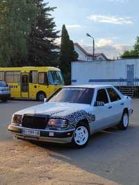 Mercedes Benz W124