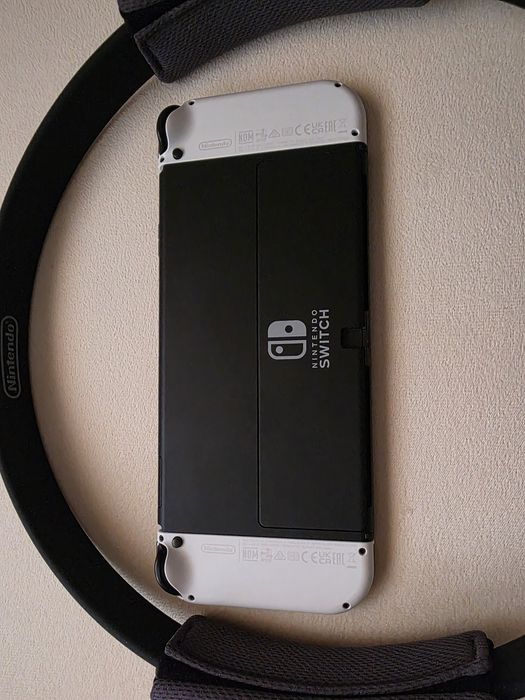 Nintendo Switch Oled + Jogo