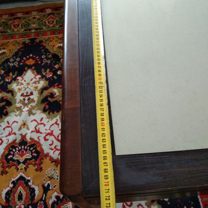 Продам стіл розкладний для їдальні.