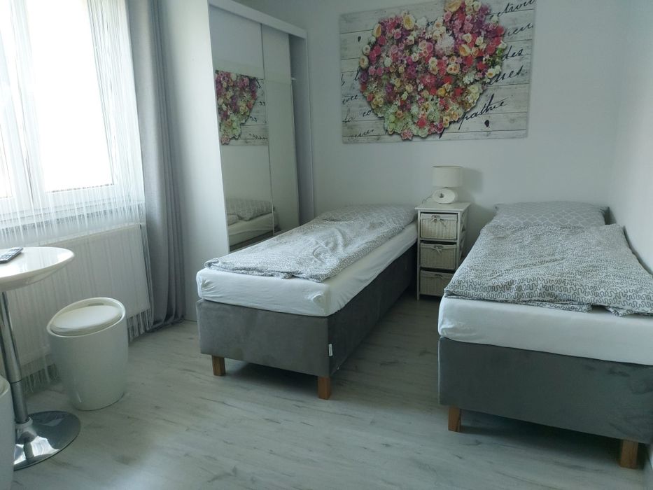 Wolne!! Pokoje dla pracowników i firm z łazienkami.Kwatery pracownicze