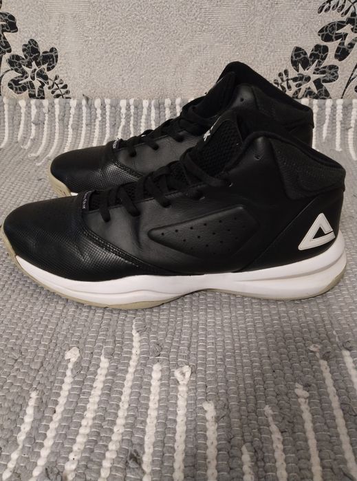 Кросівки PEAK (45 розмір)