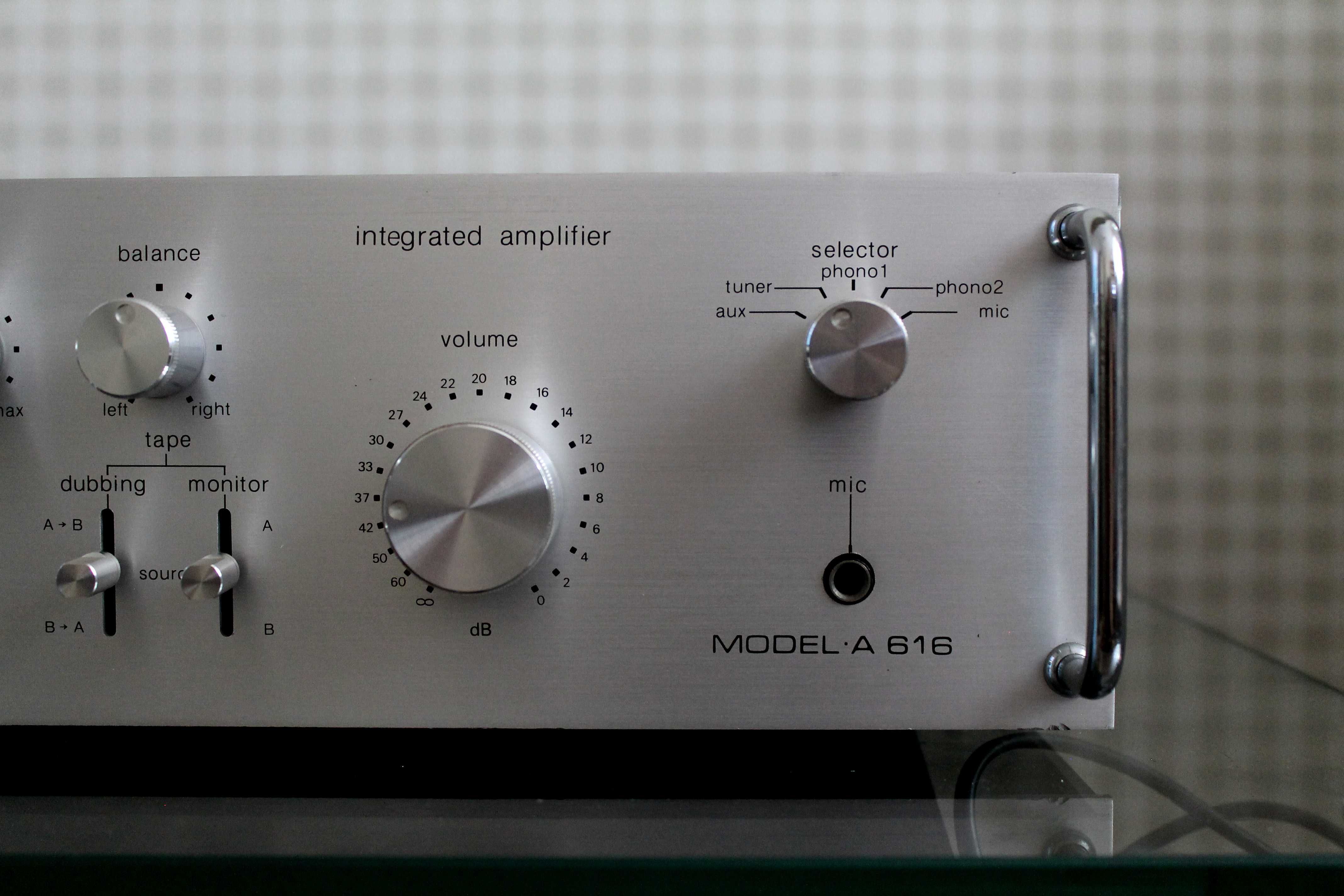 Усилитель Electown A 616 (Philips AH571) Вес более 12 Кг Идеал