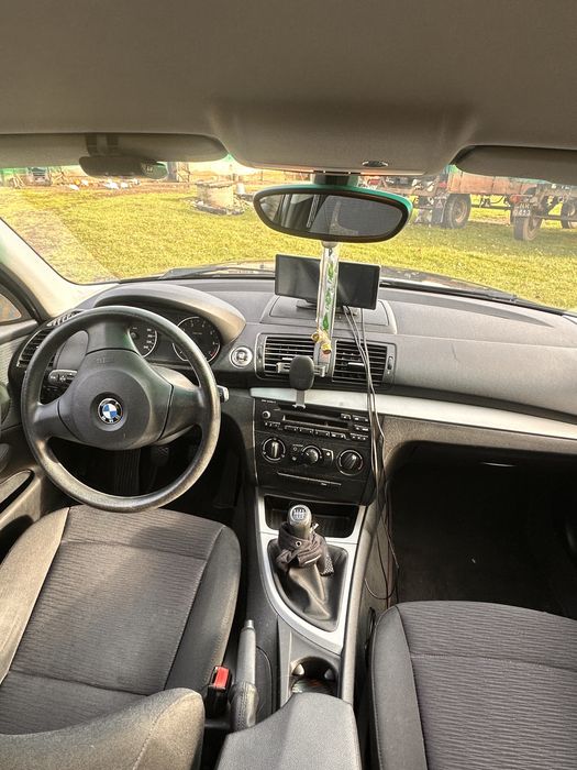 Bmw seria 1 2008 rok