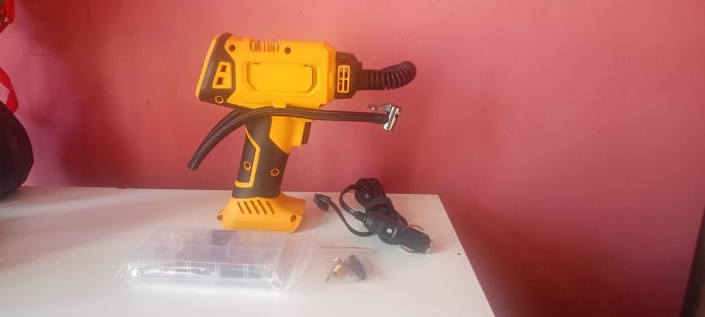 Przenośny kompresor powietrza 12V / bezprzewodowy – NOWY, komplet!