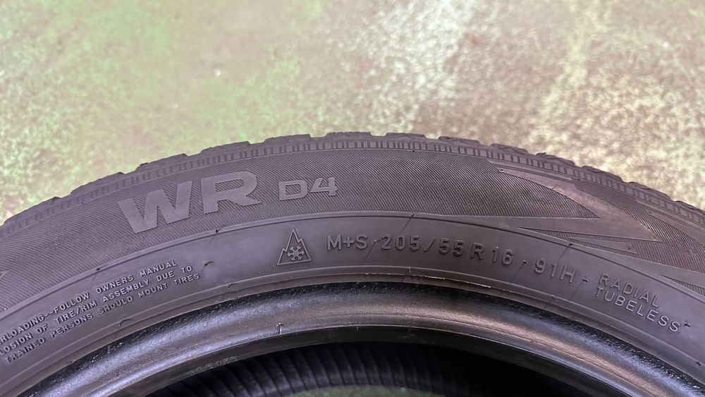 Komplet 205 55 R16 91T Nokian WRD4 bieżnik 2x4,3mm