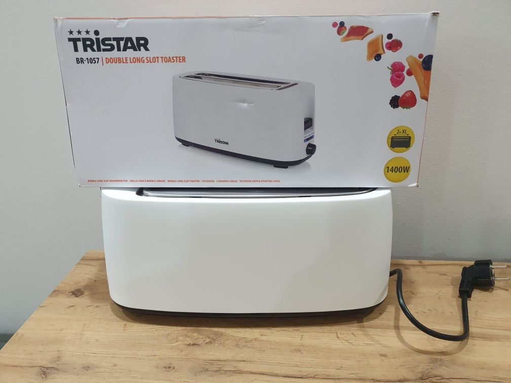 Toster na 4 kromki Tristar BR-1057