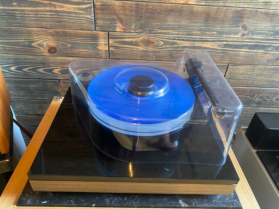 Gramofon Pro Ject RPM 9 Carbon