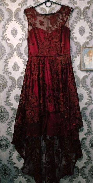 Випускне плаття ,ботінки