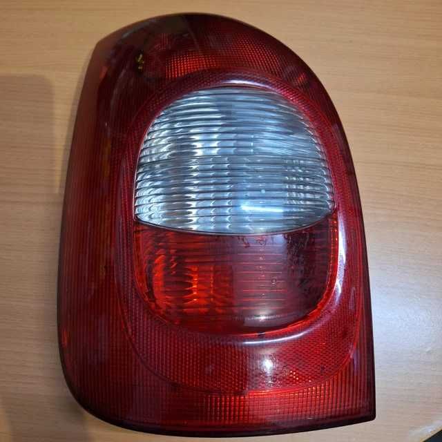 Faroim Traseiro Esq. Citroen Xsara Picasso