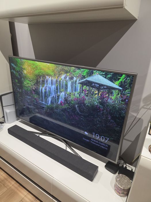 TV Samsung 55 UE55JU6872 + Xiaomi TV BOX