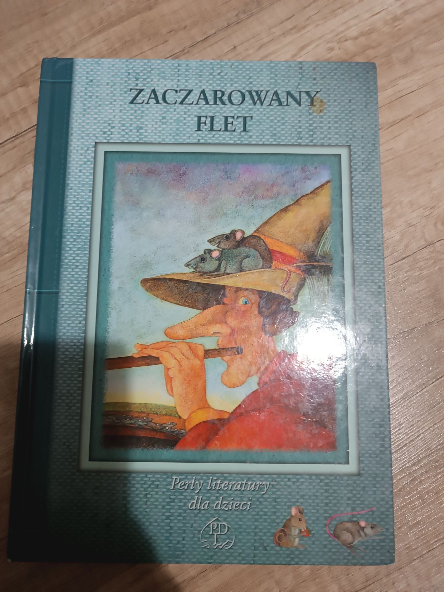 Książka zaczarowany ołówek